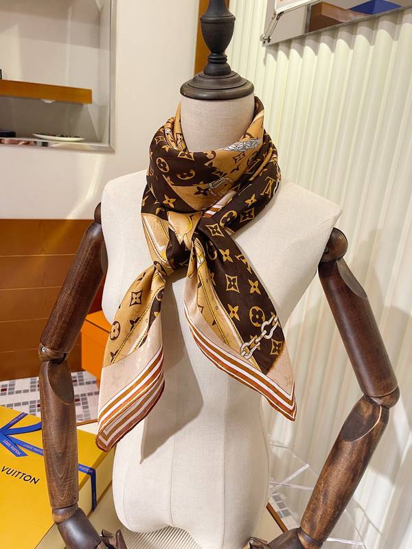 Louis Vuitton Scarf LVC00527